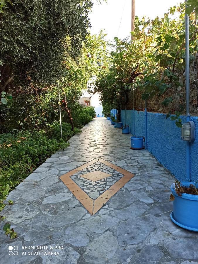 Giannis Apartments By Climbing House Panormos  Extérieur photo